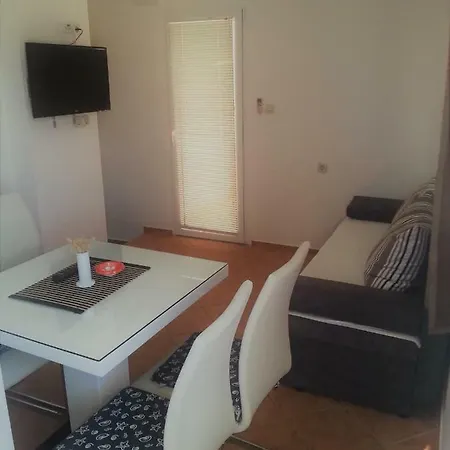 Apartmani Poljanec Vir Exterior foto