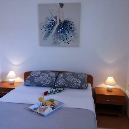 Apartmani Poljanec Vir Exterior foto
