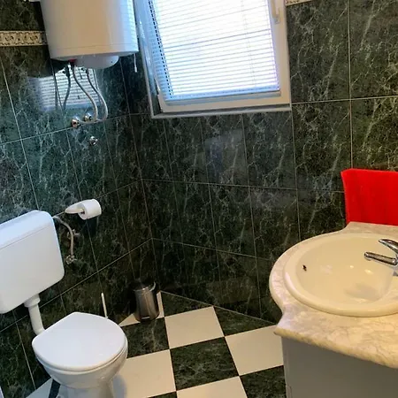 Apartmani Poljanec Vir Exterior foto