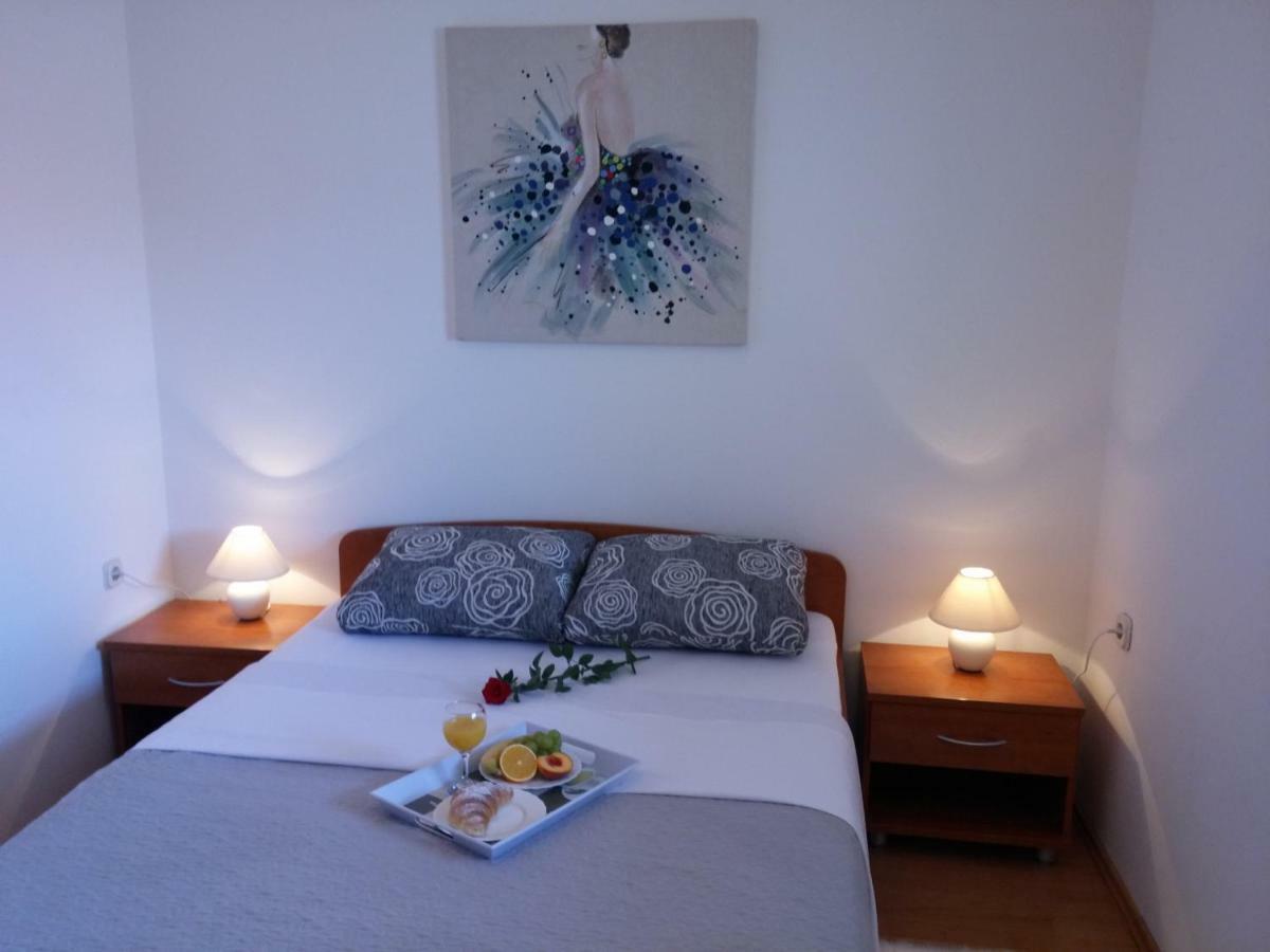 Poljanec Apartment Vir